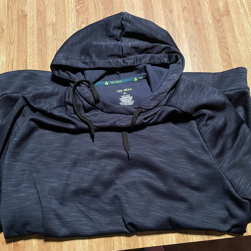 Men’s Tek Gear Hoodie